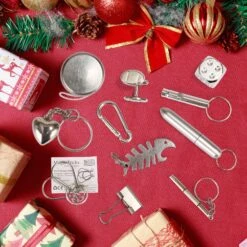 Christmas Party Table Favors (Silver Snowflake), 12 Pack 13 Christmas Party Table Favors (Silver Snowflake), 12 Pack -Xmas Supplies Shop 13959 6d