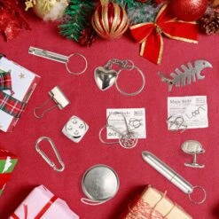 Christmas Party Table Favors (Red White Snowflake), 12 Pack 13 Christmas Party Table Favors (Red White Snowflake), 12 Pack -Xmas Supplies Shop 13963 6a