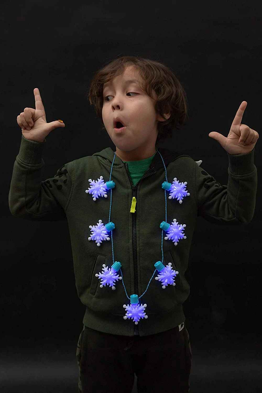 3 Piece Snowflakes Christmas Necklaces 5 3 Piece Snowflakes Christmas Necklaces - Image 3