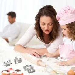 30 PCS Christmas Cookie Cutter Set 15 30 PCS Christmas Cookie Cutter Set -Xmas Supplies Shop 35 5a2b47ae 7196 4843 a61e ae5aaad9d3d0