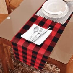 Christmas Table Runner Buffalo Check Classic 14x108in??Red & Black??¡ìo? -Xmas Supplies Shop 71PC3rhh17L. AC SL1448