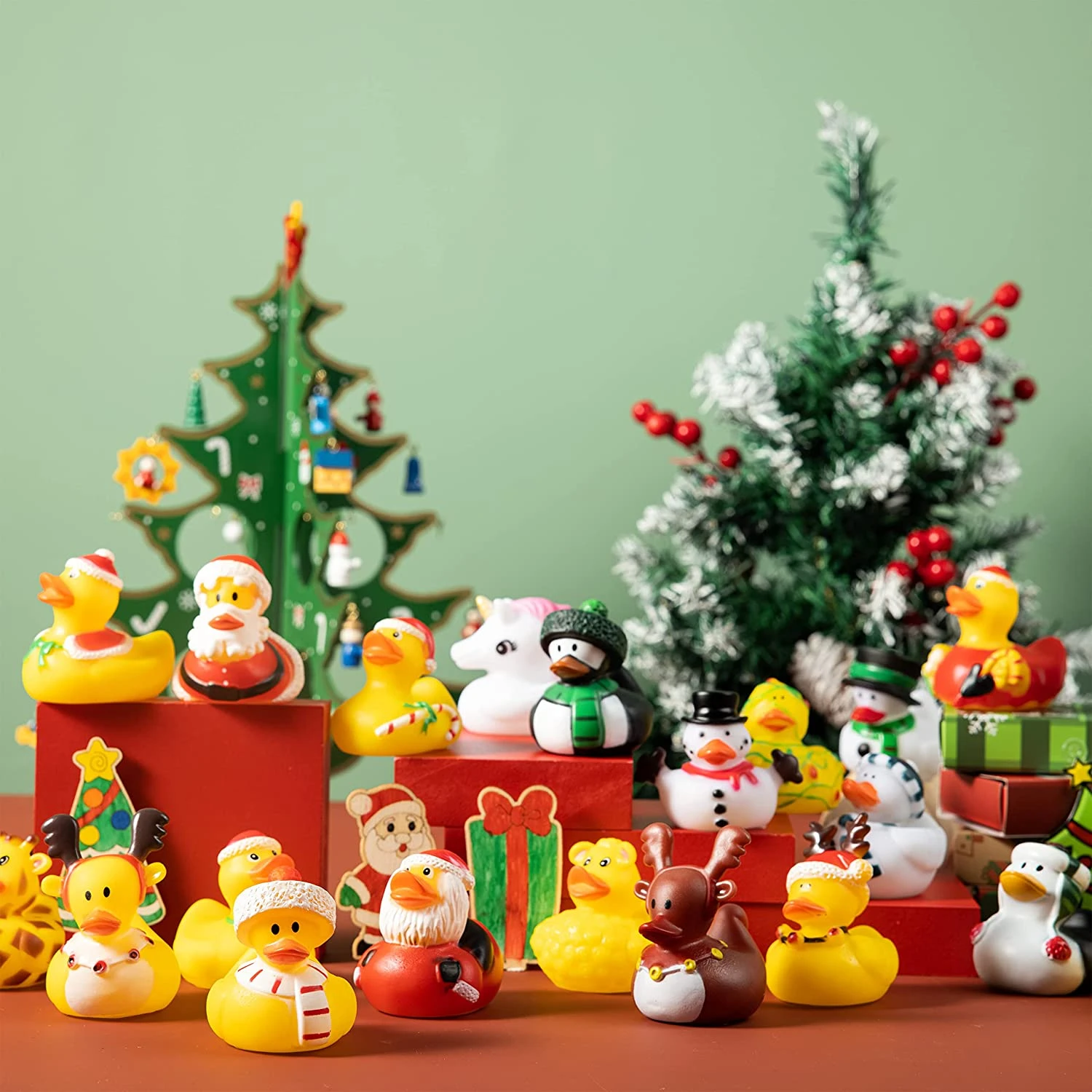 Christmas Rubber Ducks For Christmas Party Favor Gifts 10 Christmas Rubber Ducks For Christmas Party Favor Gifts - Image 8