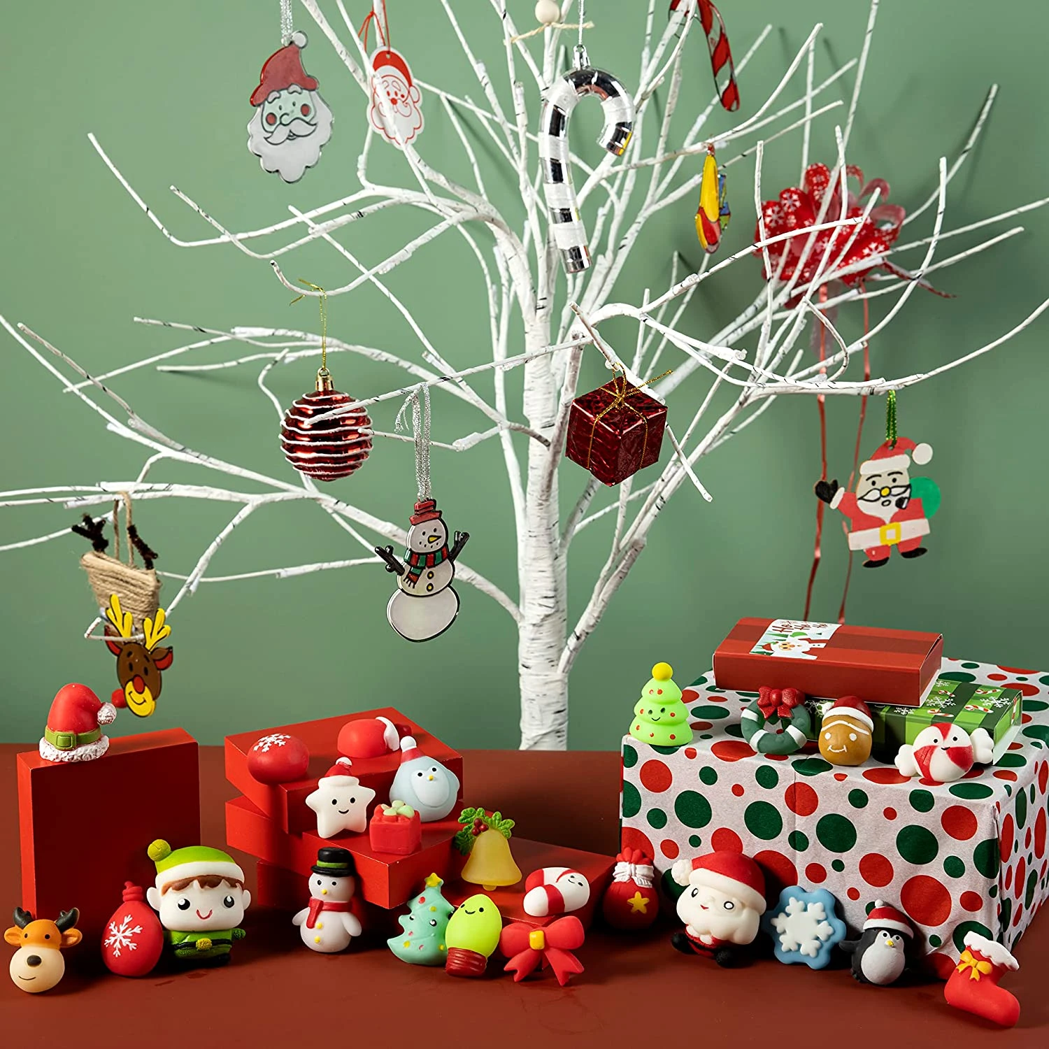 24Pcs Christmas Themed Mochi Squishy 11 24Pcs Christmas Themed Mochi Squishy - Image 9