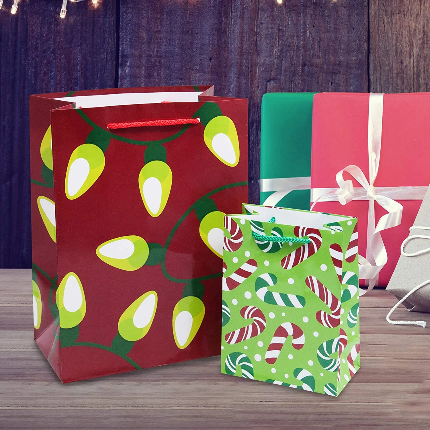 Christmas Goody Gift Bags With Handles Assorted Sizes 6 Christmas Goody Gift Bags With Handles Assorted Sizes - Image 4