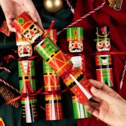 8Pcs Nutcracker Style Christmas Cracker Set 17 8Pcs Nutcracker Style Christmas Cracker Set -Xmas Supplies Shop 8PcsNutcrackerStyleChristmasCrackerSet 7