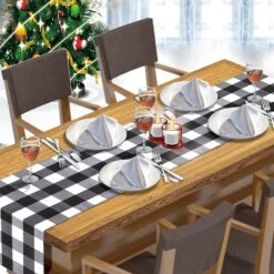 Christmas Table Runner Buffalo Check Classic 14x72in??black & White) 13 Christmas Table Runner Buffalo Check Classic 14x72in??black & White) -Xmas Supplies Shop 911Ar8 CFwL. AC SL1500