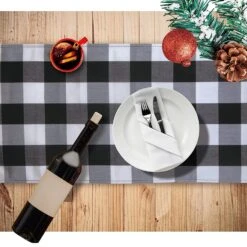 Christmas Table Runner Buffalo Check Classic 14x72in??black & White)