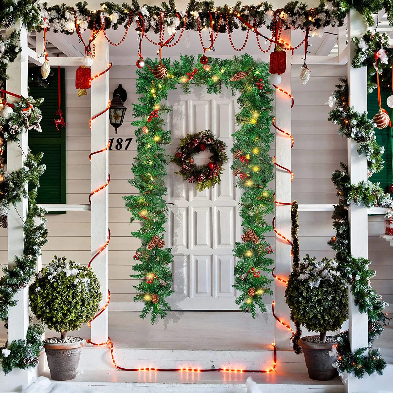 9ft 10" Pre Lit Christmas Garland 8 9ft 10" Pre Lit Christmas Garland - Image 6