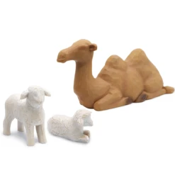 Sculpted Style 3-Piece Figurines Christmas Decoration