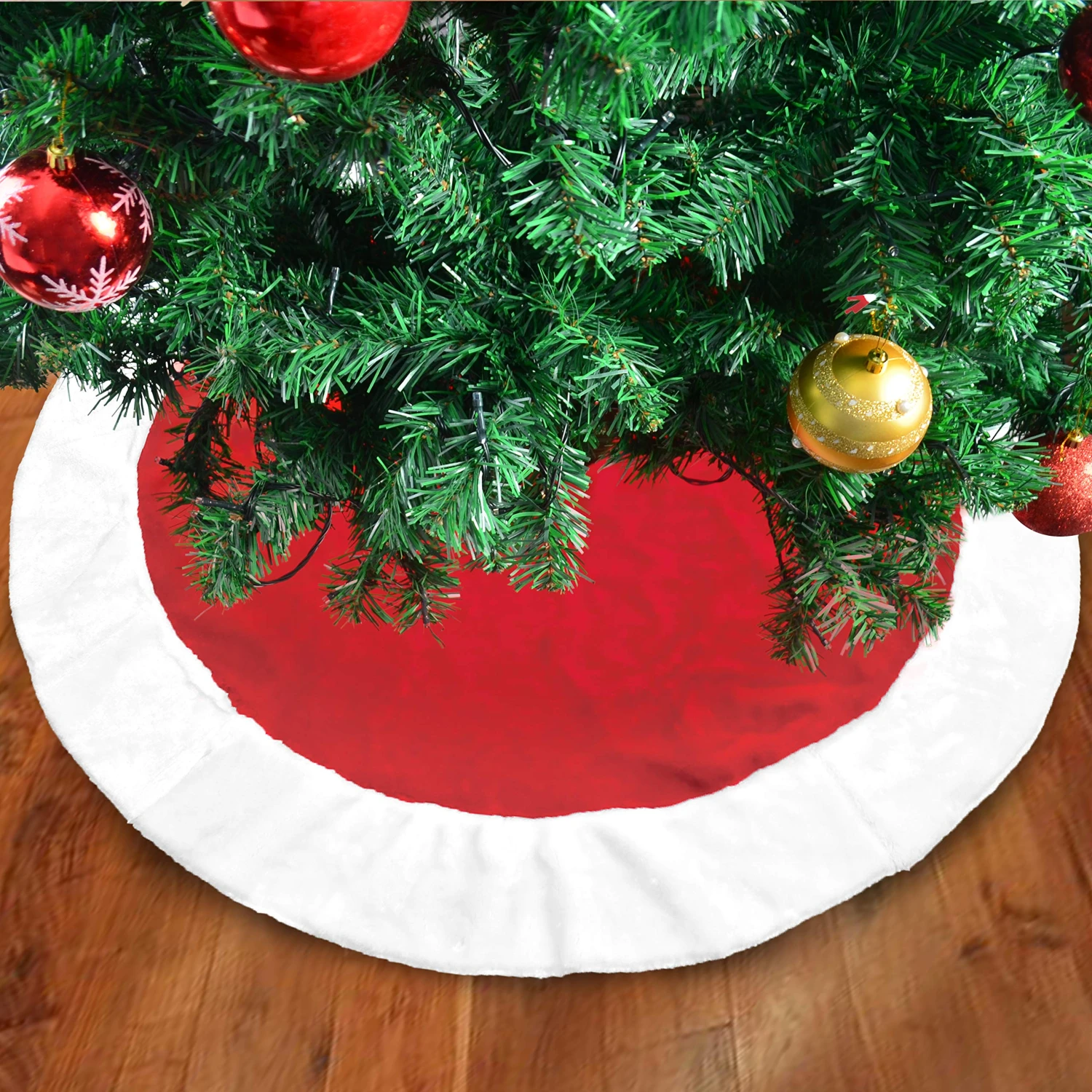 Christmas Tree Skirt 4 Christmas Tree Skirt - Image 2