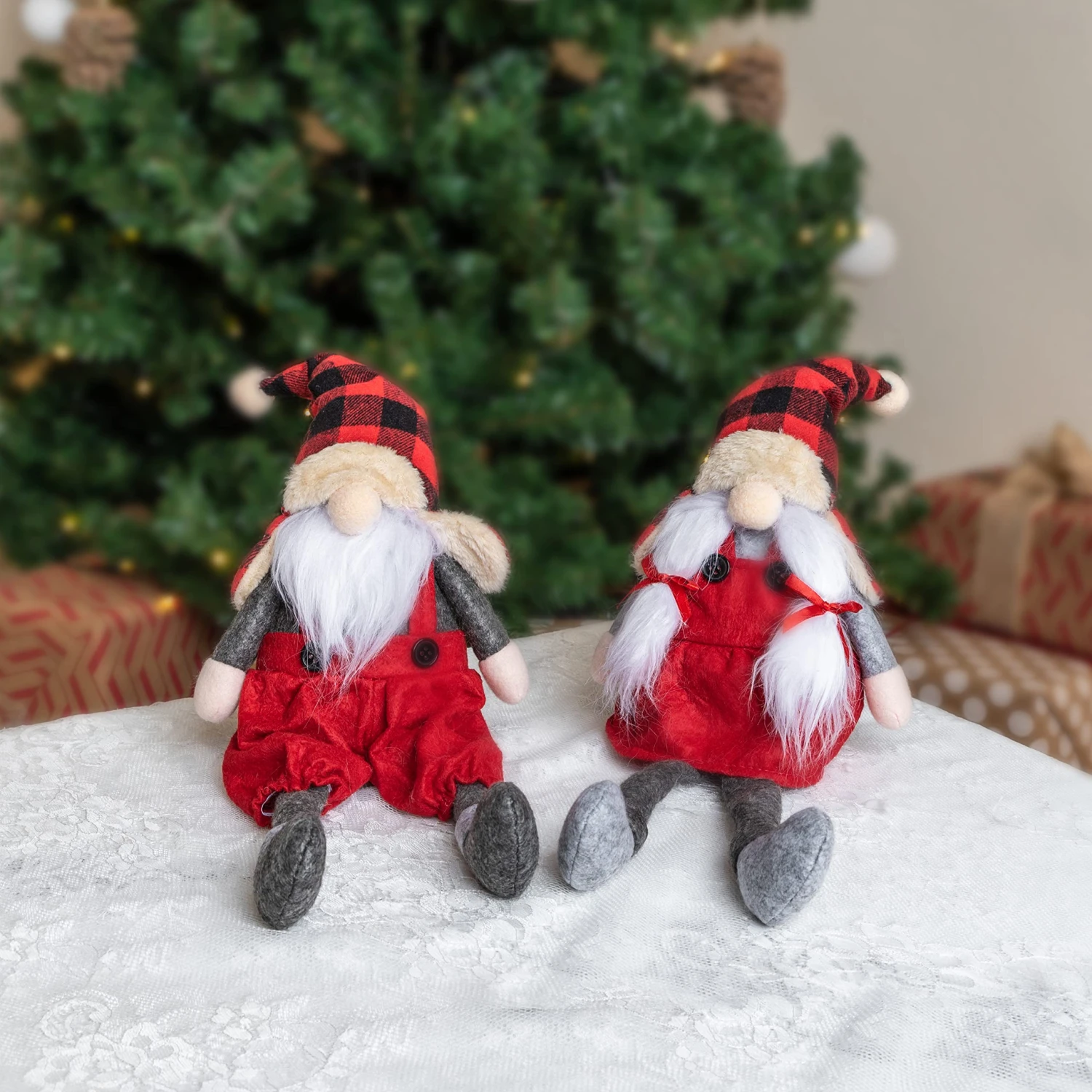 Nordic Style Christmas Gnome Couple 5 Nordic Style Christmas Gnome Couple - Image 3