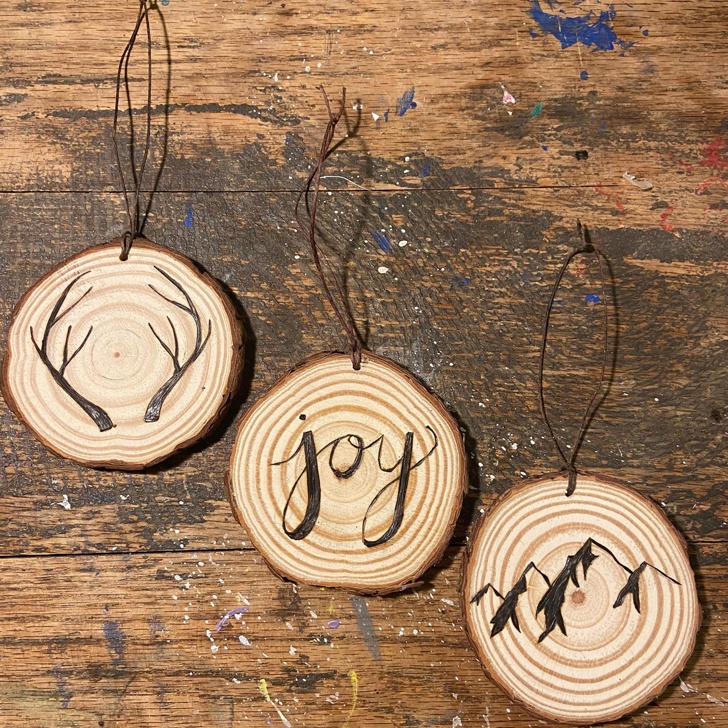 32 Piece Natural Wood Slices DIY Christmas Ornament 5 32 Piece Natural Wood Slices DIY Christmas Ornament - Image 3