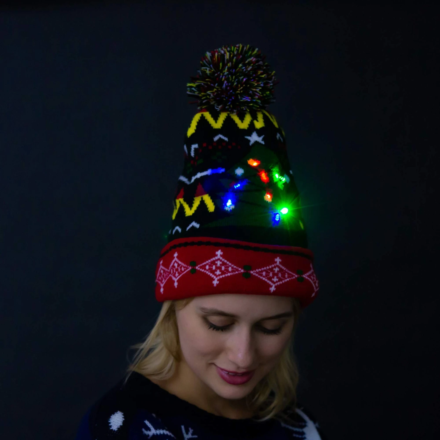 Christmas Light Up Knitted Beanie Cap 5 Christmas Light Up Knitted Beanie Cap - Image 3