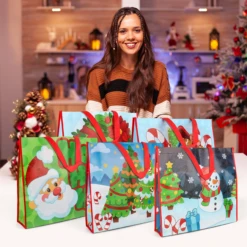 Christmas Tote Bags, 12 Pcs 12 Christmas Tote Bags, 12 Pcs -Xmas Supplies Shop image 4 8a88113b 72c6 4511 94e7 38bbeaf987df