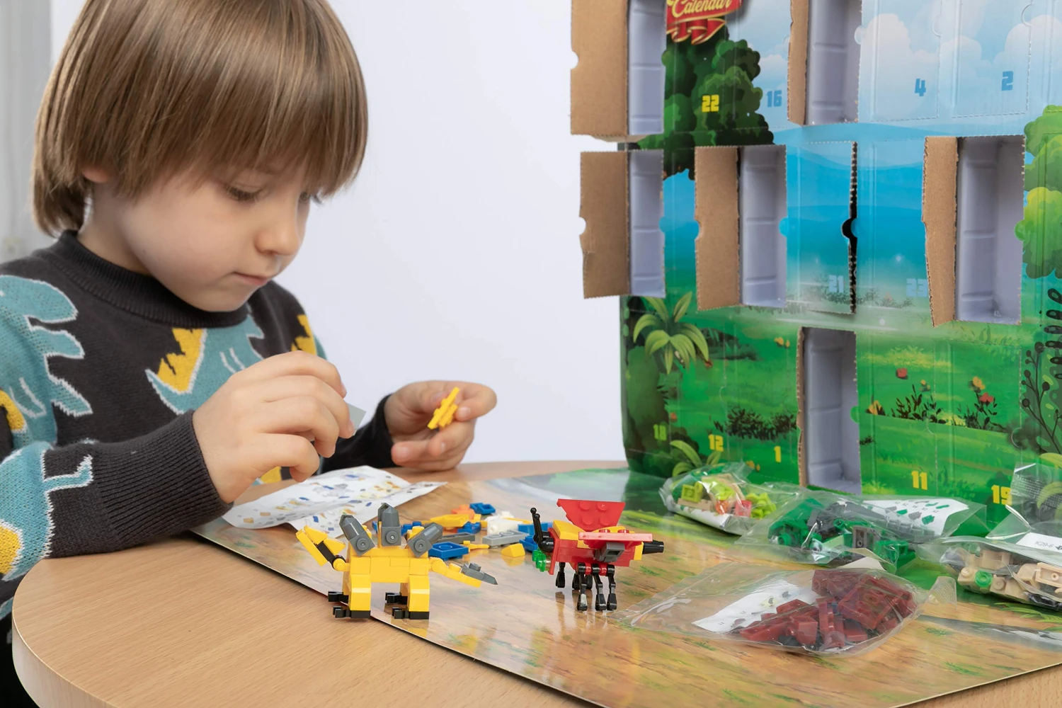 Christmas Advent Calendar Toys With Animal Building Blocks 8 Christmas Advent Calendar Toys With Animal Building Blocks - Image 6