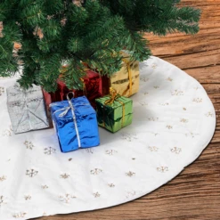 Christmas Sequin Tree Skirt, 48 Inches 15 Christmas Sequin Tree Skirt, 48 Inches -Xmas Supplies Shop image 7 98790545 3a6f 4d0e 943a 7788760c7062